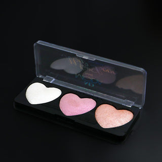 باليت الهايلايتر الثلاثي "Heart Glow"